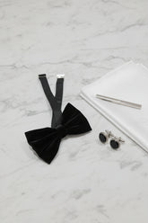 Black Velvet Bow Tie (Classic Style)
